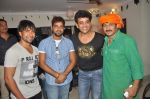 Ravi Kishan, Manoj Tiwari at Manoj Tiwari_s house warming party in Andheri, Mumbai on 23rd July 2012 (47).JPG